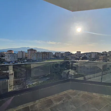 Flore アパート Sarandë