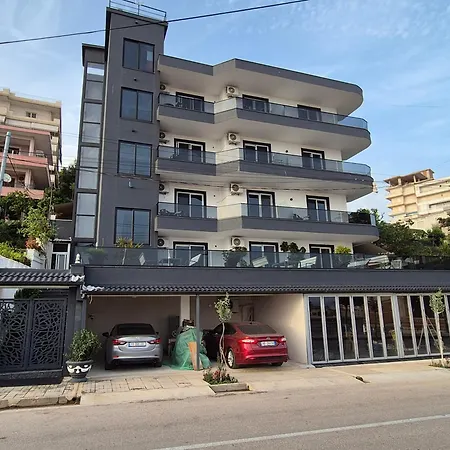 Flore * Sarandë