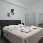 Flore Apartment Sarande