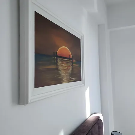 Flore Apartment *