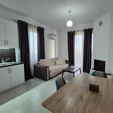 Flore Apartment *